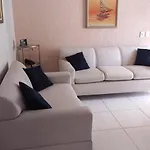 Apartamento no Condominio Wembley Tenis